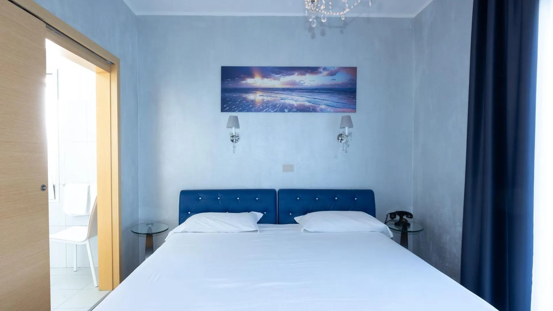 Blumarin Hotel Lido di Jesolo 3*,  Italy